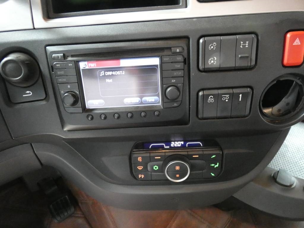 daf-xf-530-frtbf85fc63.jpg