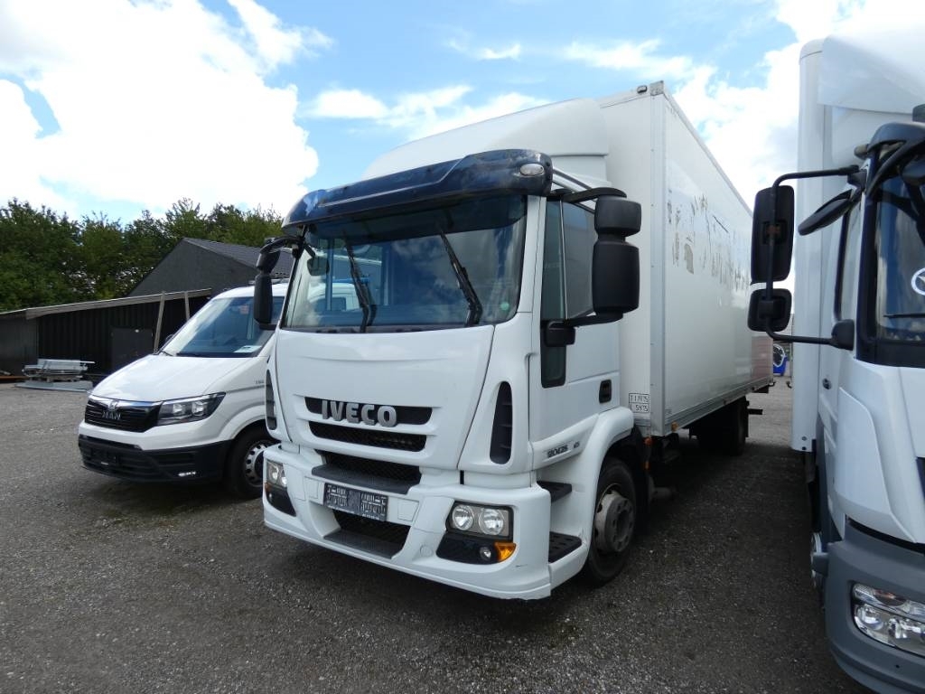 iveco-120e-2519364431.jpg