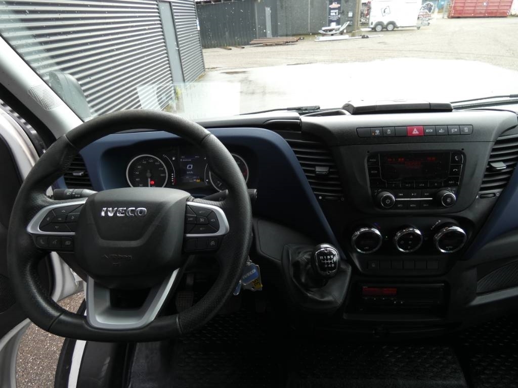 iveco-50c-1830bb5835.jpg