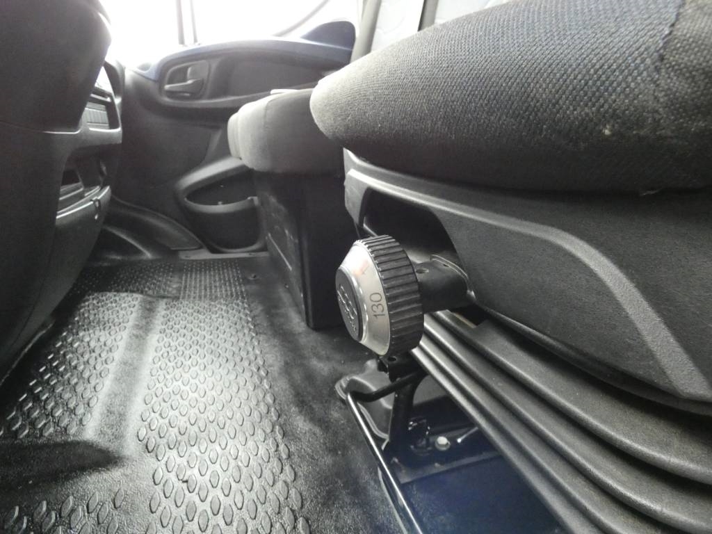 iveco-50c-183e91acc4.jpg