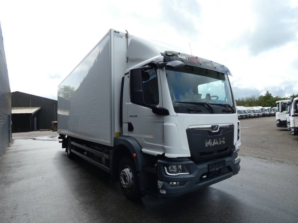 man-tgm-15-250f6c85963.jpg