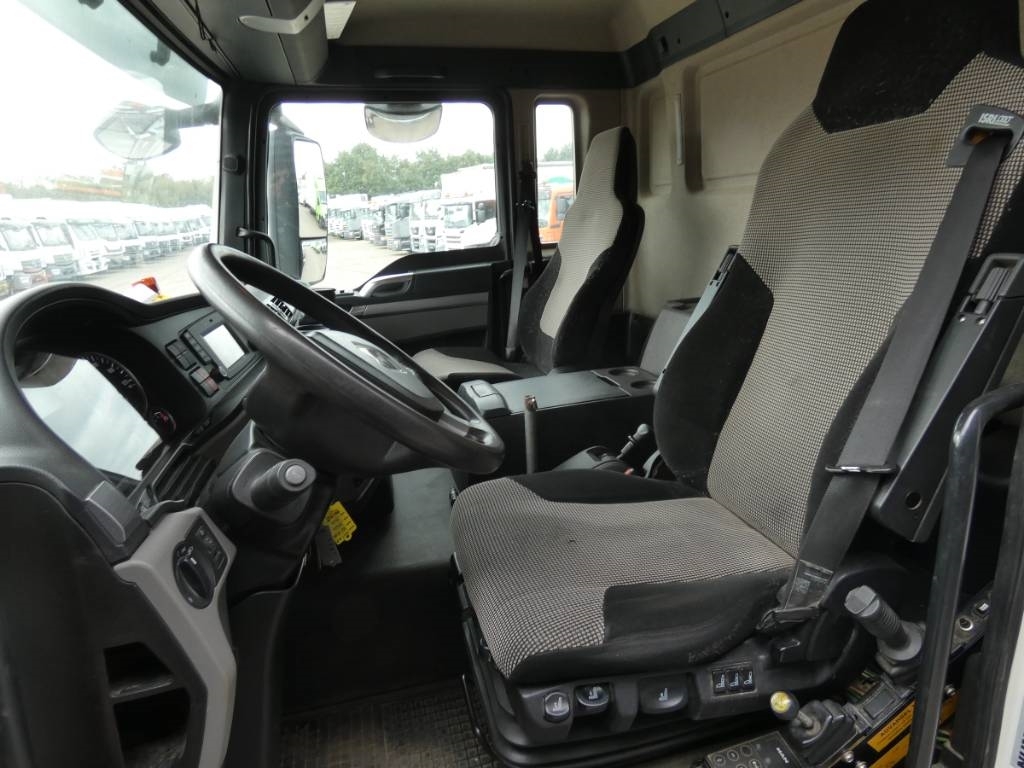 man-tgs-35-460f7745b41.jpg