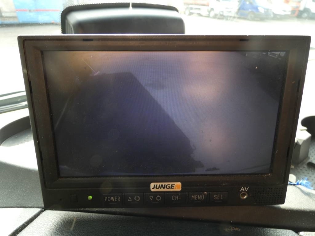 mercedes-benz-atego-122415b77b3a.jpg
