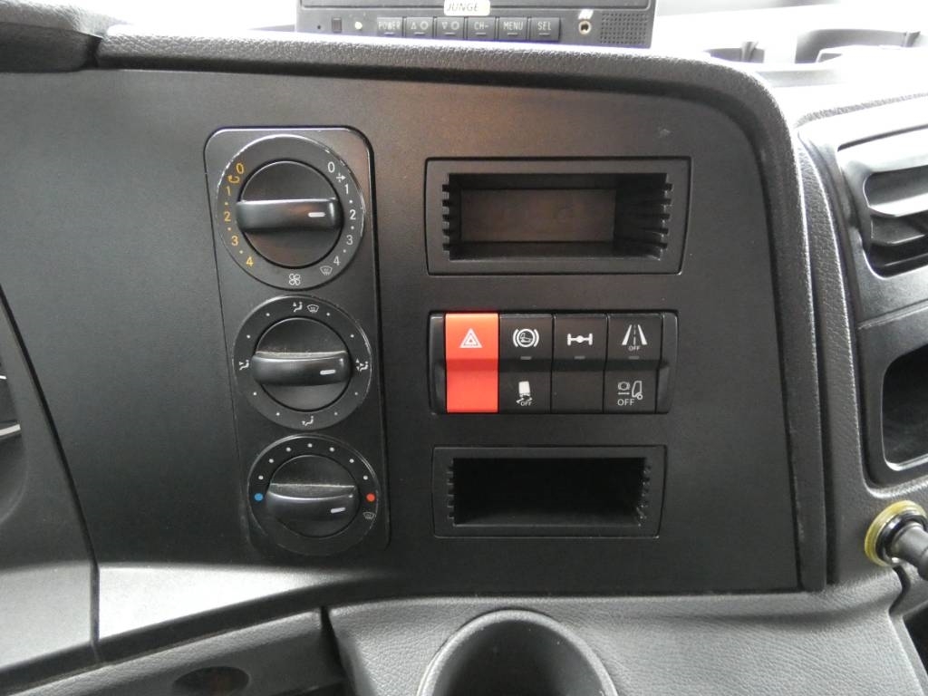 mercedes-benz-atego-8169bd87d7e.jpg