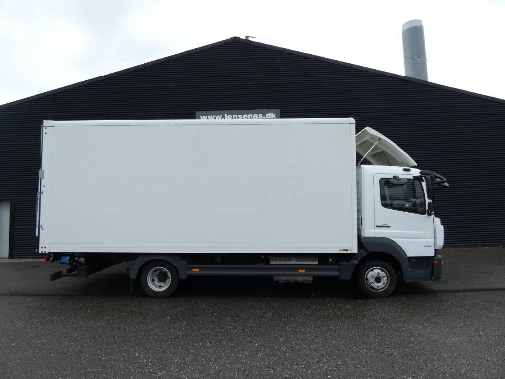 mercedes-benz-atego-818458970a3.jpg