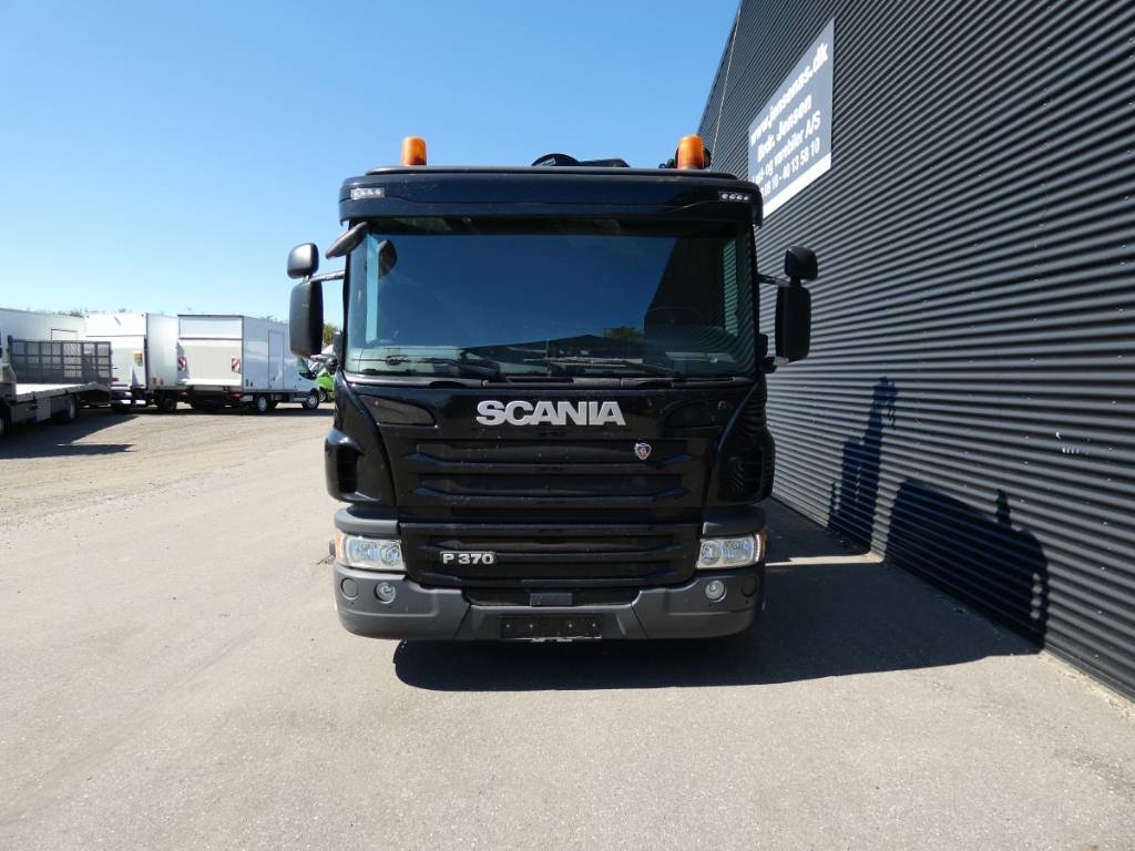 scania-p-3700fcaeda7.jpg