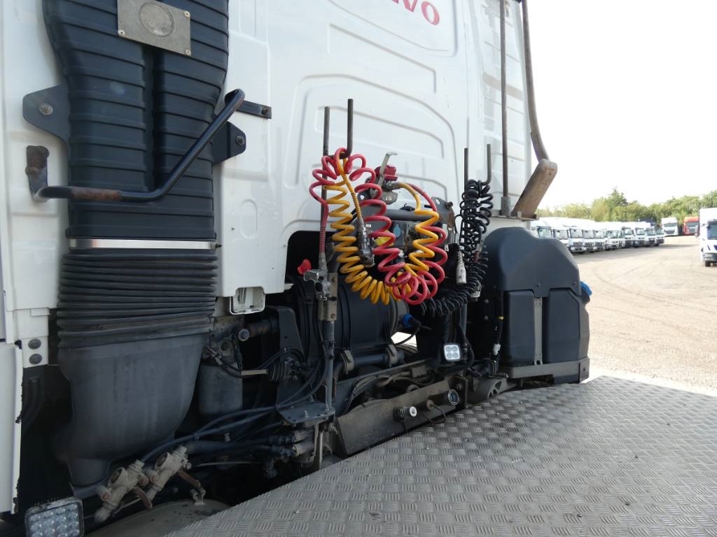 volvo-fh-50096afe612.jpg