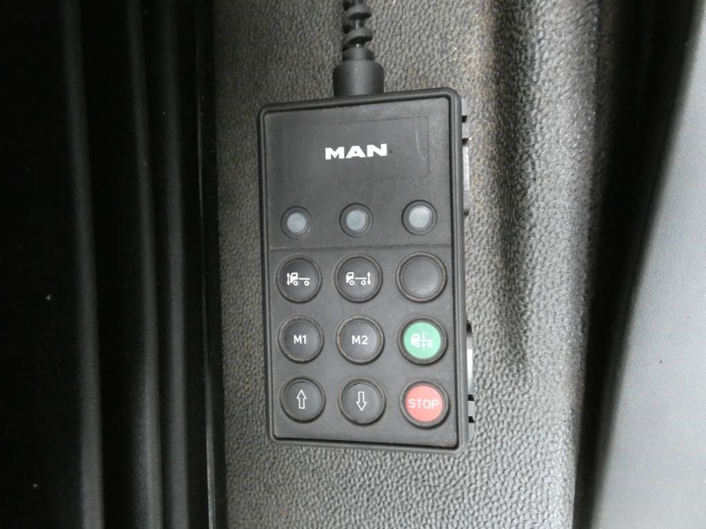 man-tgs-18-32019c8fbba.jpg