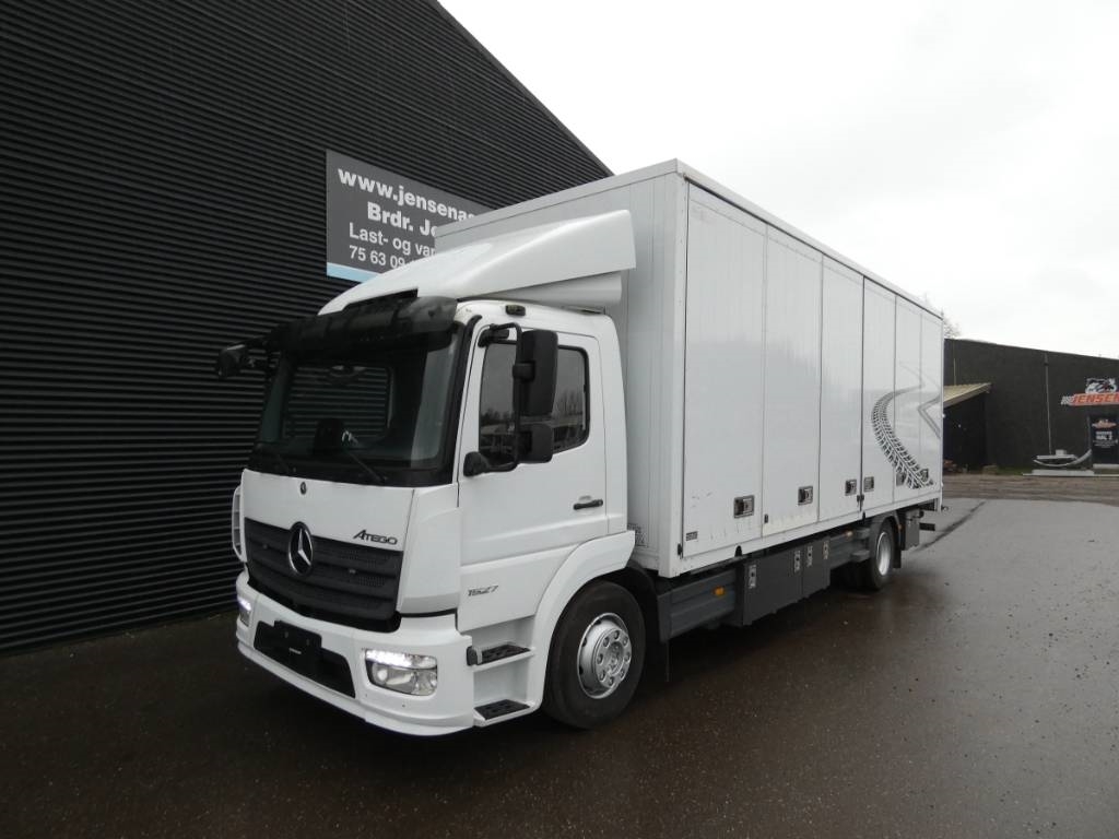 mercedes-benz-atego-1527962e3210.jpg