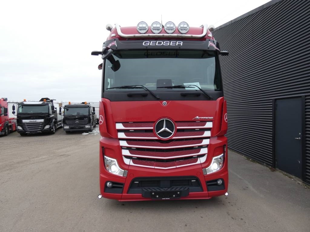 mercedes-benz-actros-2553-lsad2900ed.jpg