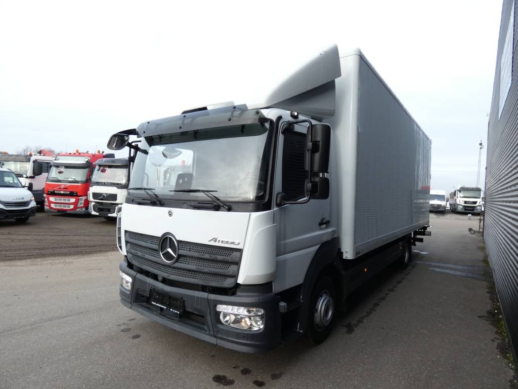 mercedes-benz-atego-122486b10b39.jpg