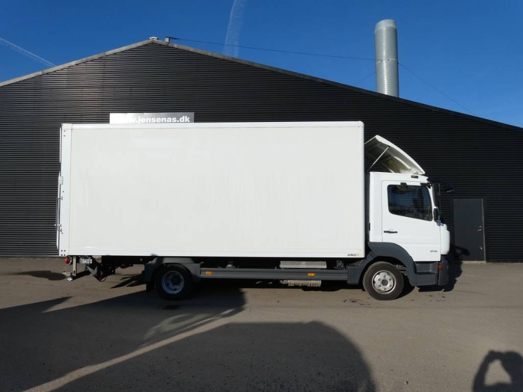 mercedes-benz-atego-816b35b843c.jpg