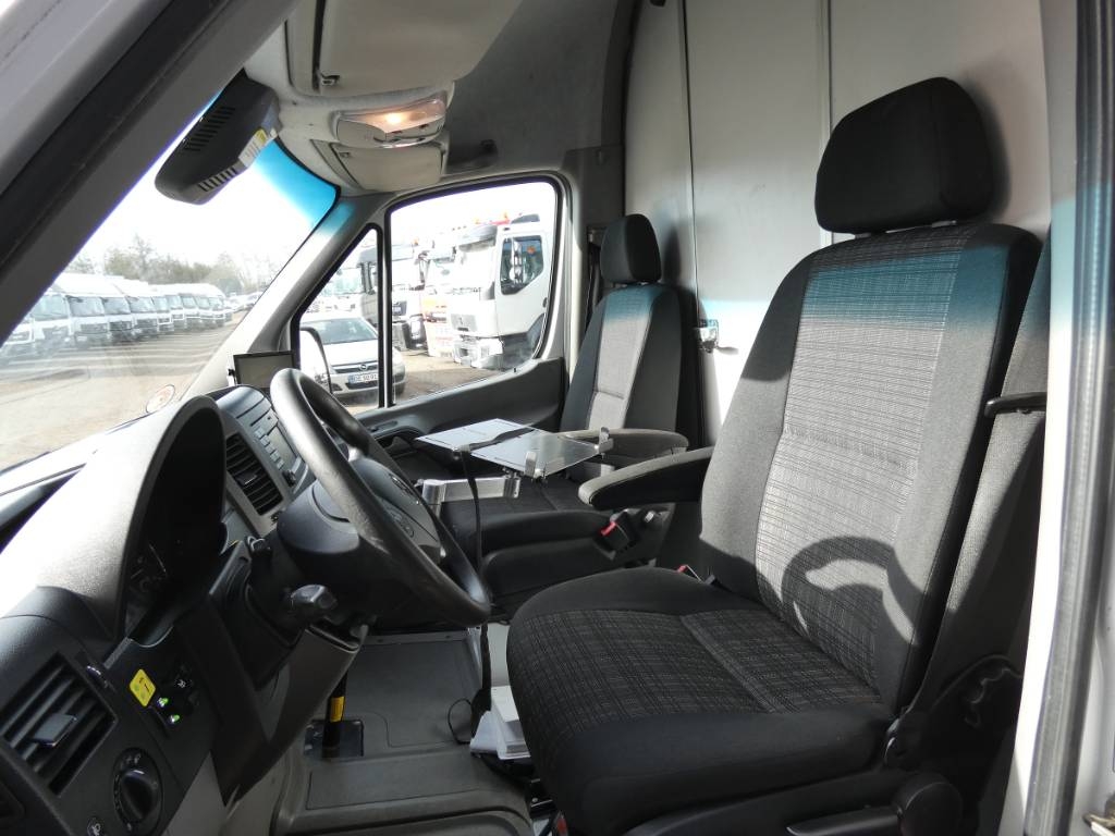 mercedes-benz-sprinter-516-cdi532f0ab9.jpg