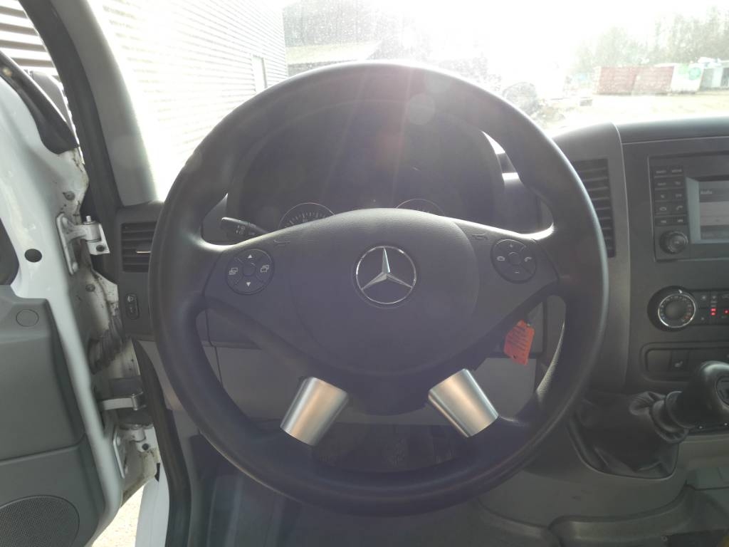 mercedes-benz-sprinter-516-cdia4db328b.jpg