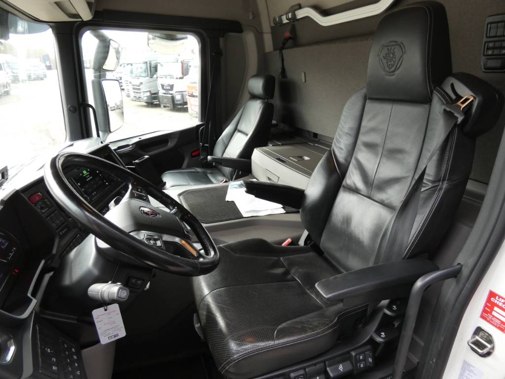 scania-p-280914e5682.jpg