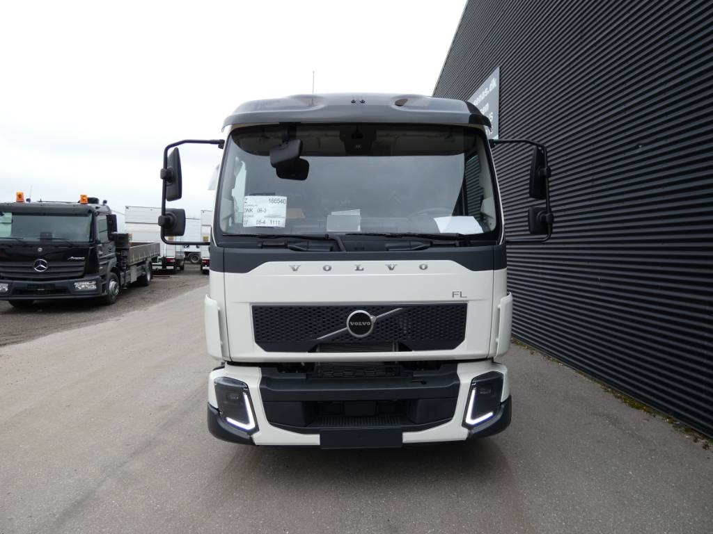 volvo-fm-18-240c5750ac5.jpg