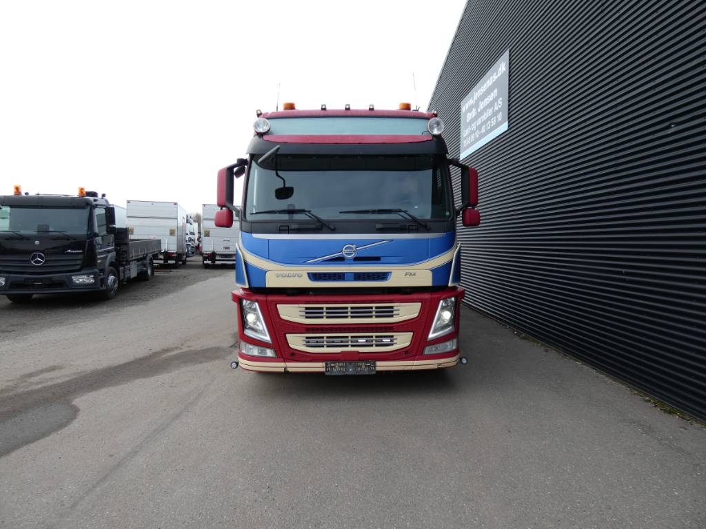 volvo-fm-500cf072464.jpg