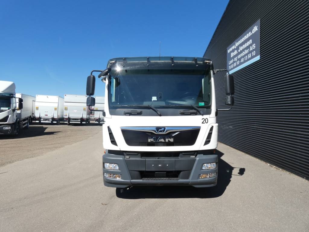 man-tgm-18-290ed5e1dc3.jpg