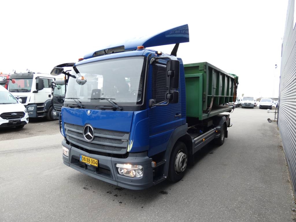 mercedes-benz-atego-13232967c6af.jpg