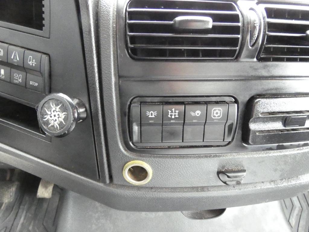 mercedes-benz-atego-13232d286dbe.jpg