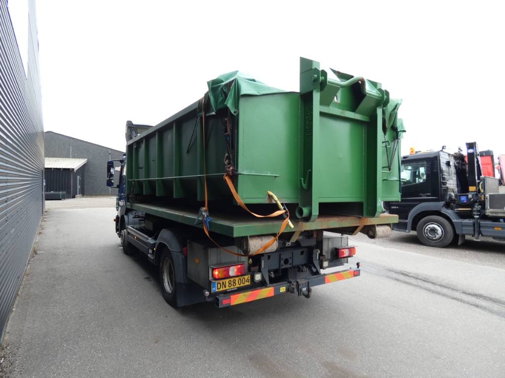 mercedes-benz-atego-1323cbd8c080.jpg