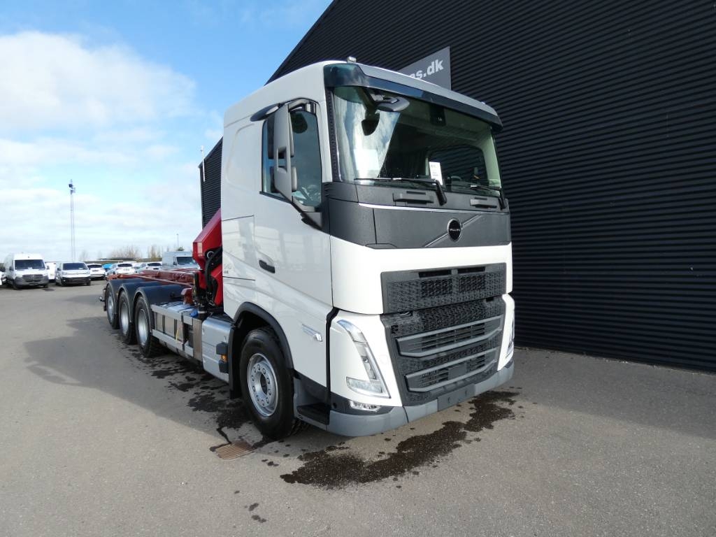 volvo-fh-540-8x4aae7c083.jpg