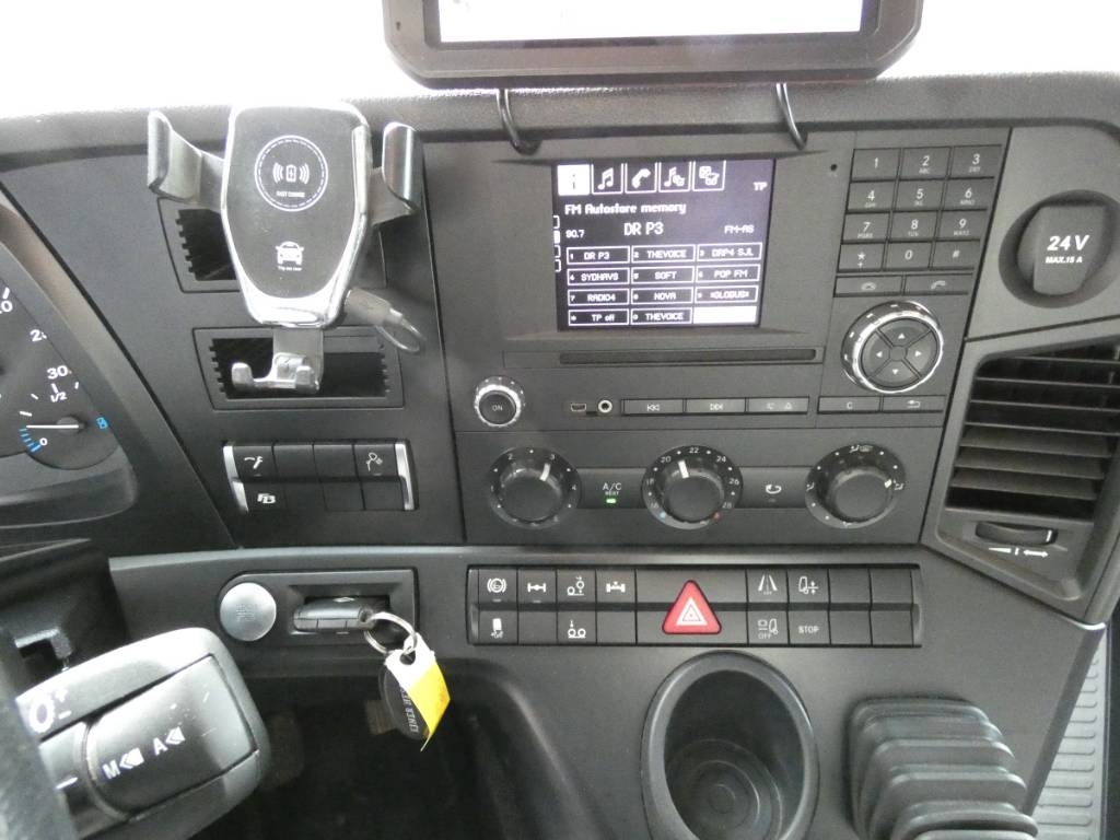 mercedes-benz-antos-2535-l4005b6f8.jpg