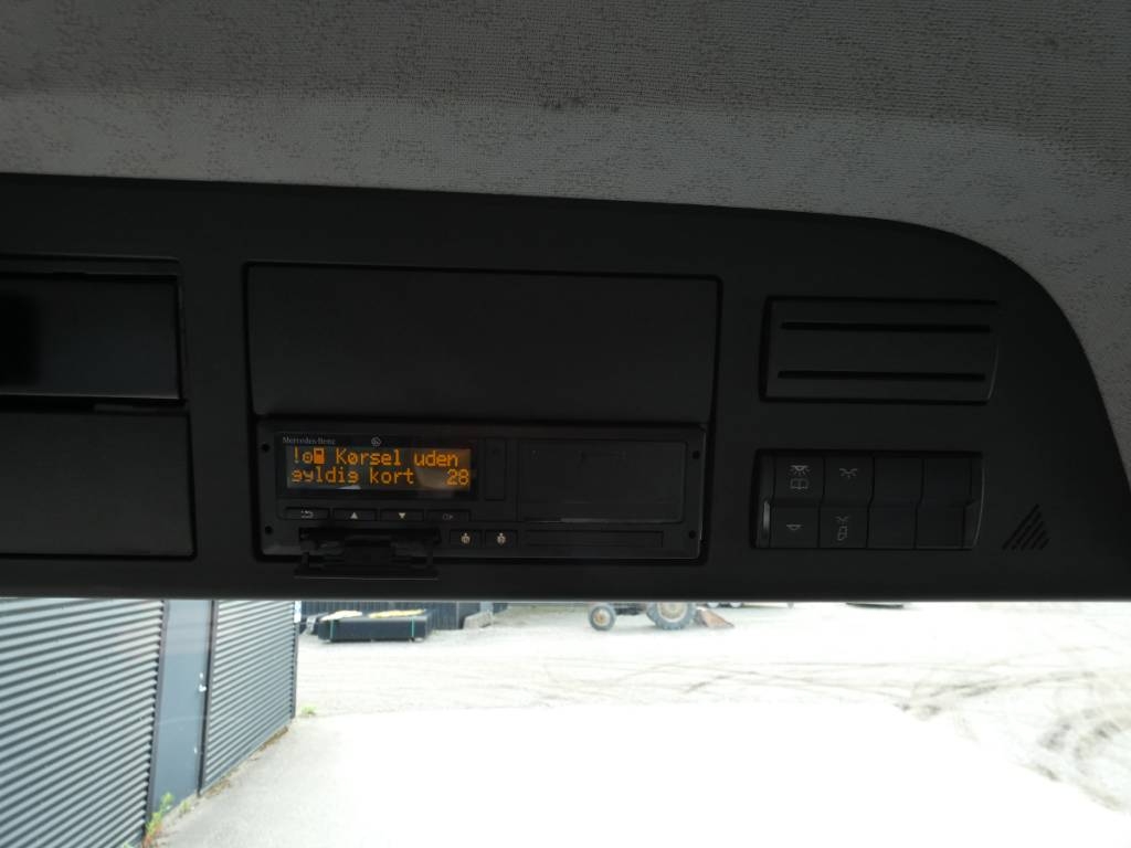 mercedes-benz-antos-2535-lc30fa0f5.jpg