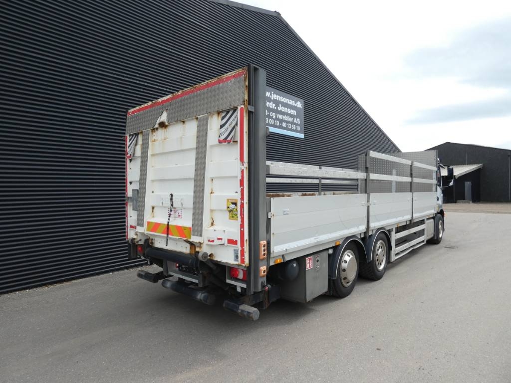 mercedes-benz-antos-253586ace7dd.jpg