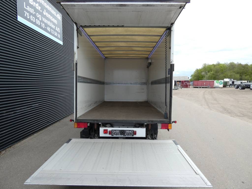 mercedes-benz-sprinter-5165ff19e61.jpg