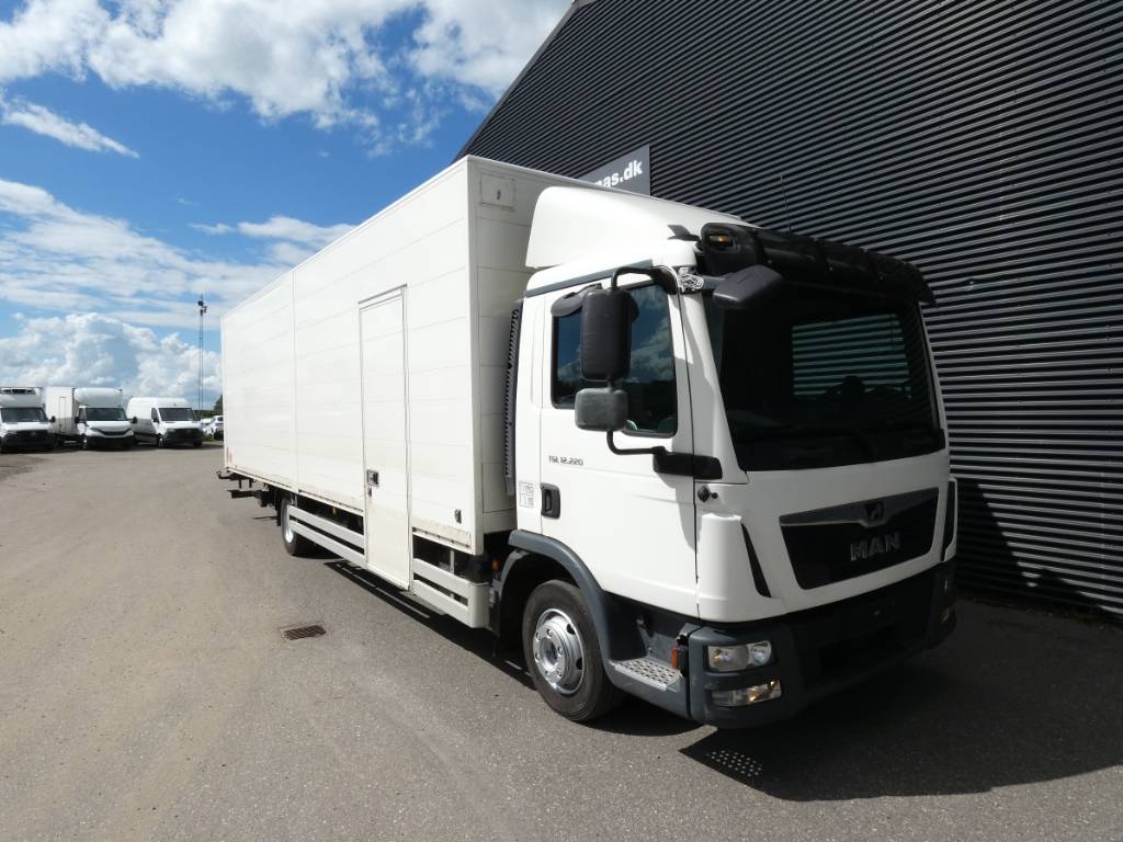 man-tgl-12-220f559c493.jpg