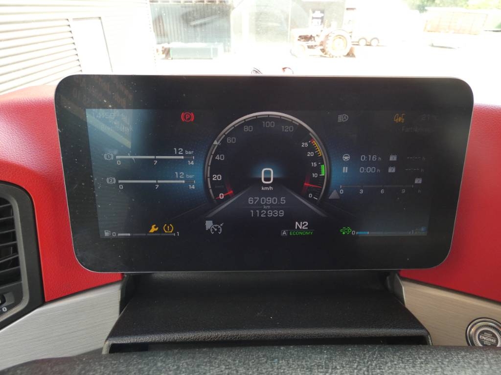 mercedes-benz-actros-1833720354b5.jpg
