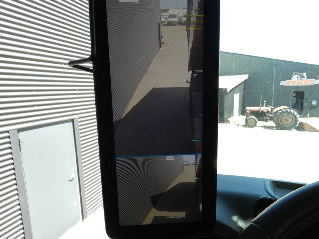 mercedes-benz-actros-2553-ls45029d30.jpg