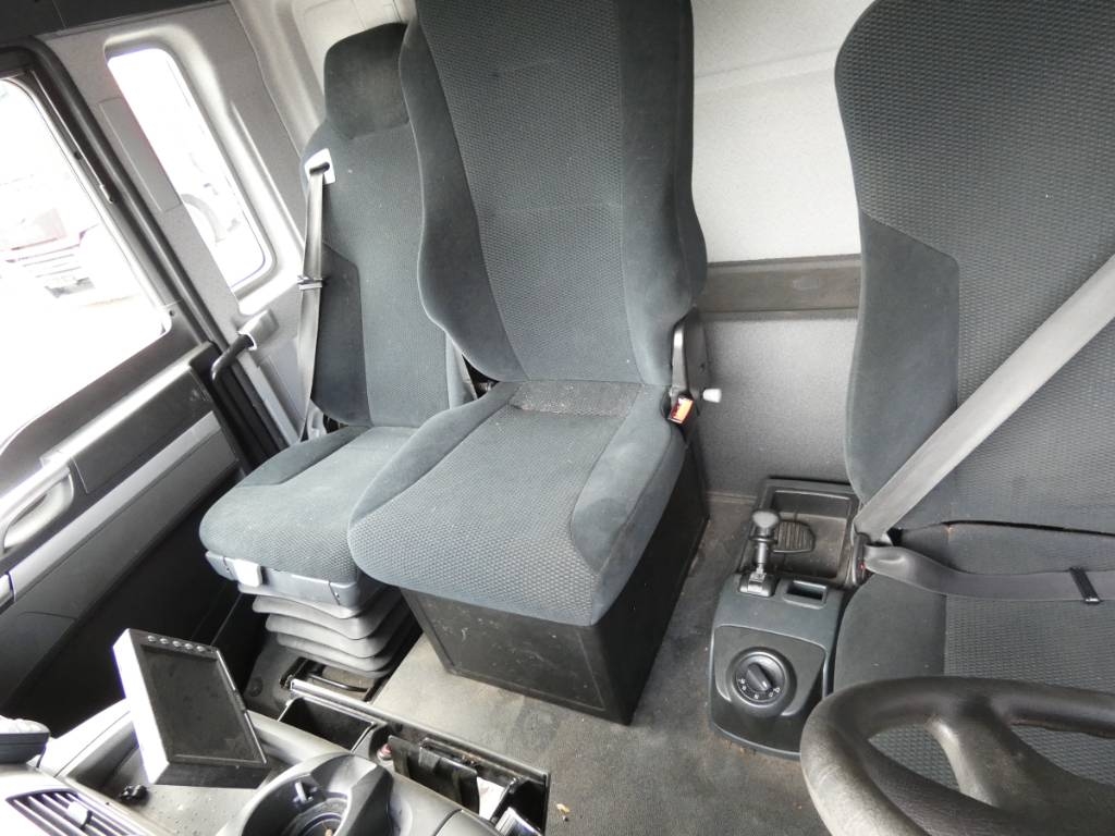 man-tg-18-320a82a4acc.jpg