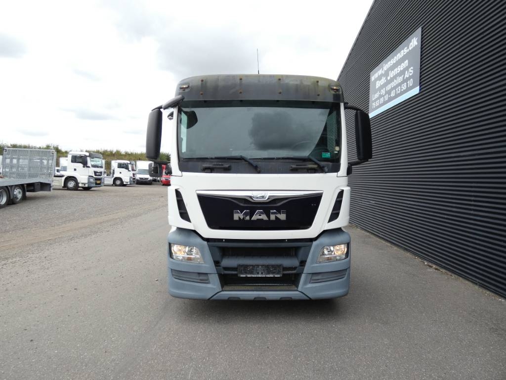 man-tg-18-320efcd1ff3.jpg