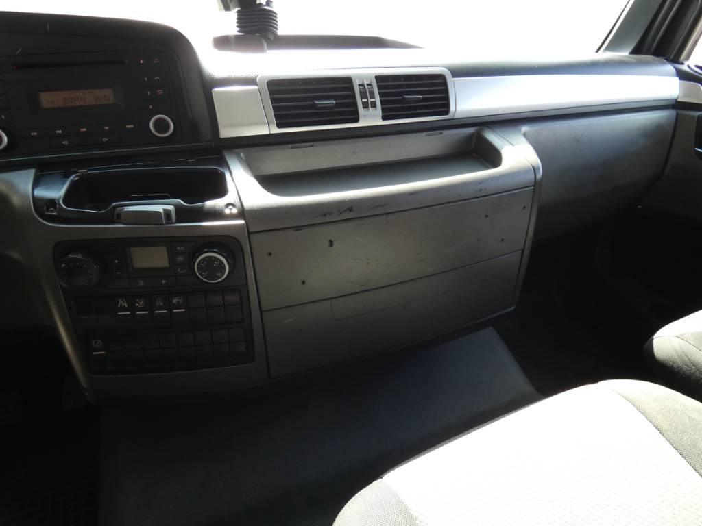 man-tgl-12-220c9ada20e.jpg