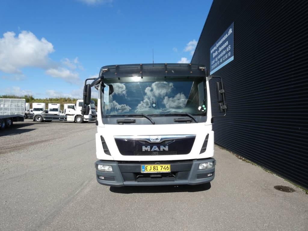 man-tgl-12-220e82c26c0.jpg