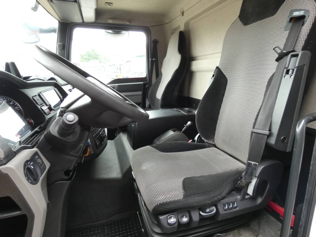 man-tgm-18-25073e2e2e1.jpg