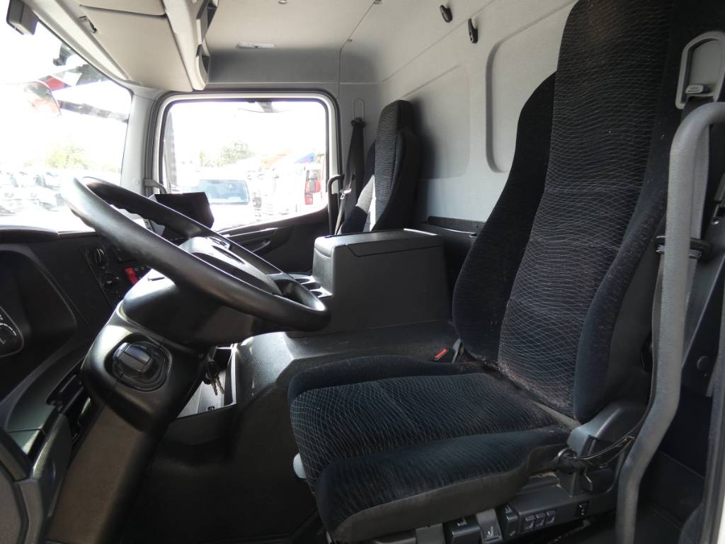 mercedes-benz-atego-122403886f0f.jpg