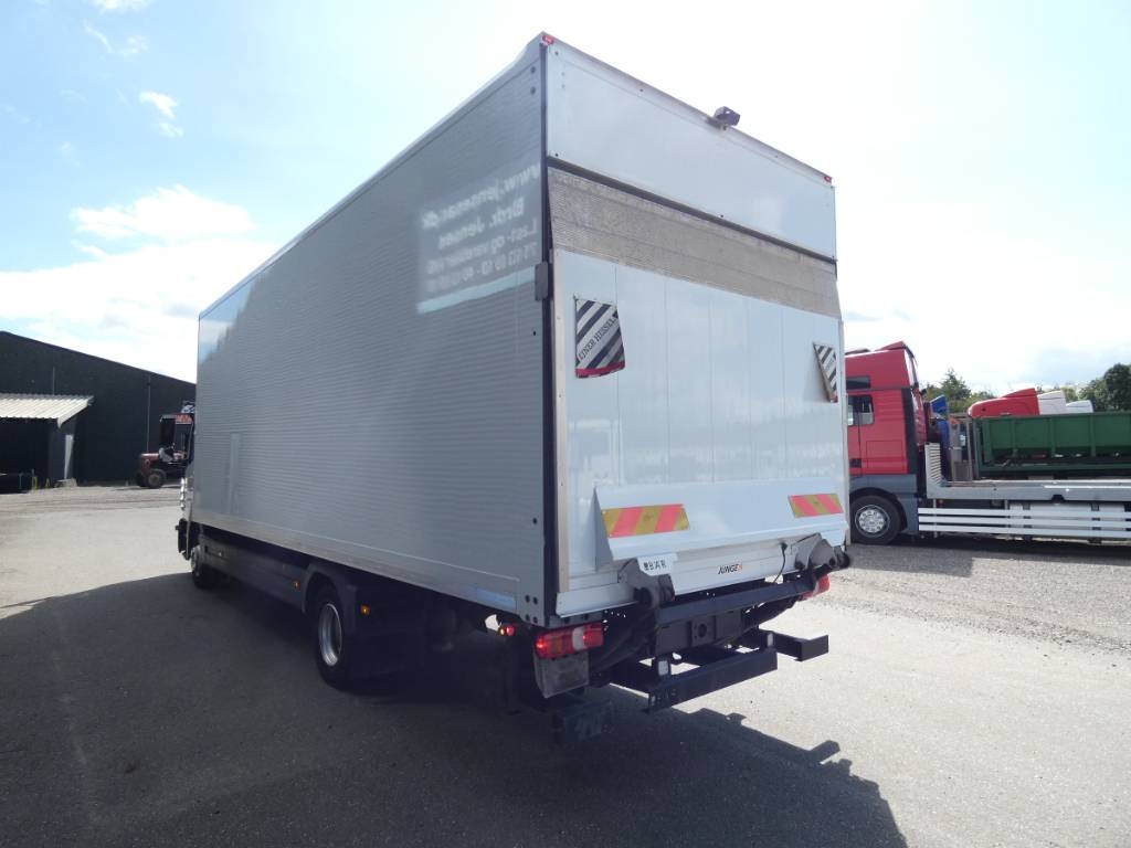 mercedes-benz-atego-12247f6b14a0.jpg