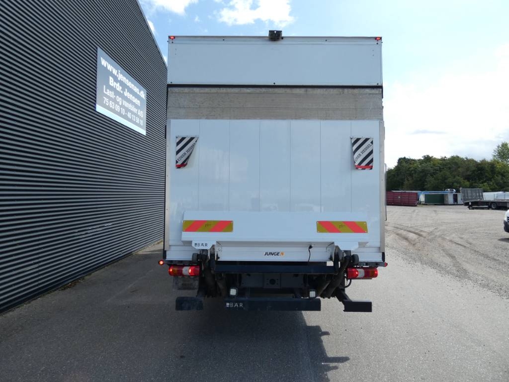mercedes-benz-atego-1224a04fb81e.jpg