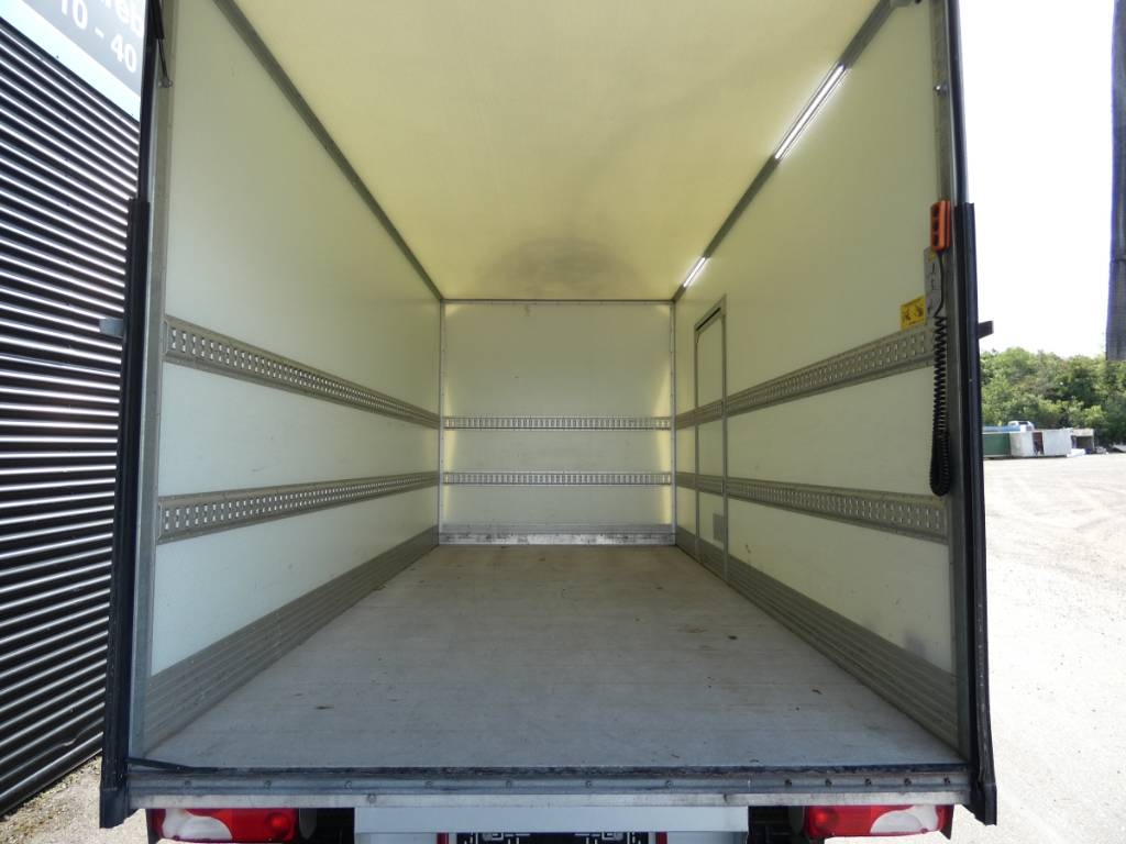 mercedes-benz-sprinter-519b68fe022.jpg