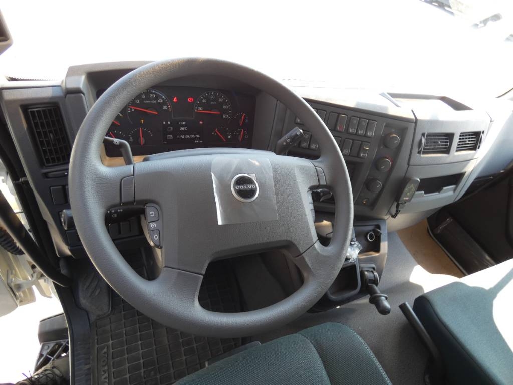 volvo-fl-18-2501c751e4f.jpg