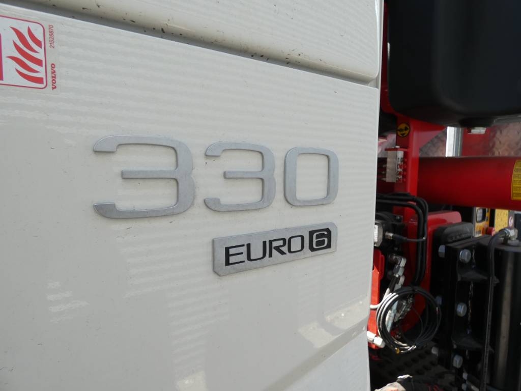 volvo-fm-26-33096237f31.jpg