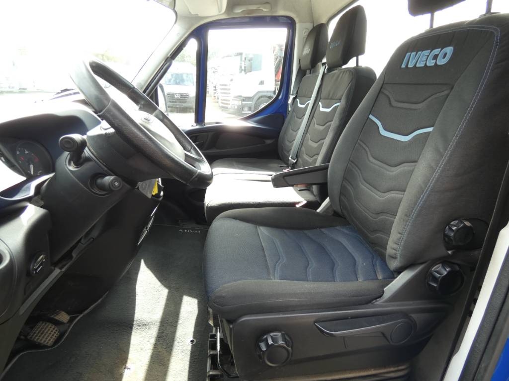 iveco-daily-70-18059a4f278.jpg